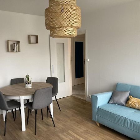 Logement Cosy Au Coeur D'Oradour Екстер'єр фото